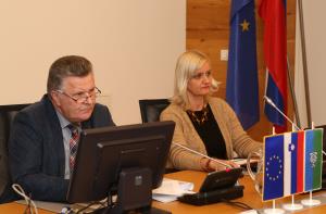9. REDNA SEJA OBČINSKEGA SVETA OBČINE CERKNICA  07 FOTO LJUBO VUKELIČ